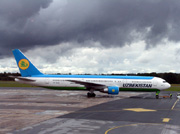 VP-BUZ, Boeing 767-300ER, Uzbekistan Airways