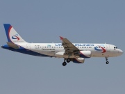 VQ-BRE, Airbus A320-200, Ural Airlines