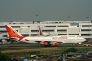 VT-AIS, Boeing 747-400, Air India