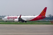 VT-SGW, Boeing 737-900ER, Spicejet