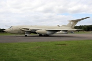 XM715, Handley Page Victor K2 , Private