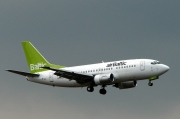 YL-BBA, Boeing 737-500, Air Baltic