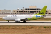 YL-BBN, Boeing 737-500, Air Baltic