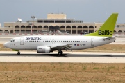 YL-BBQ, Boeing 737-500, Air Baltic