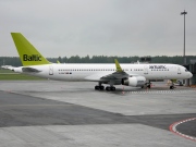 YL-BDC, Boeing 757-200, Air Baltic