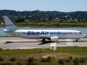 YR-BAD, Boeing 737-400, Blue Air