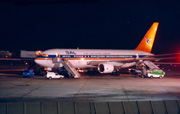 ZS-SRA, Boeing 767-200ER, South African Airways